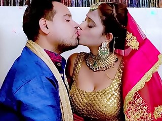 Первая брачная ночь принца и принцессы в горячем индийском порно